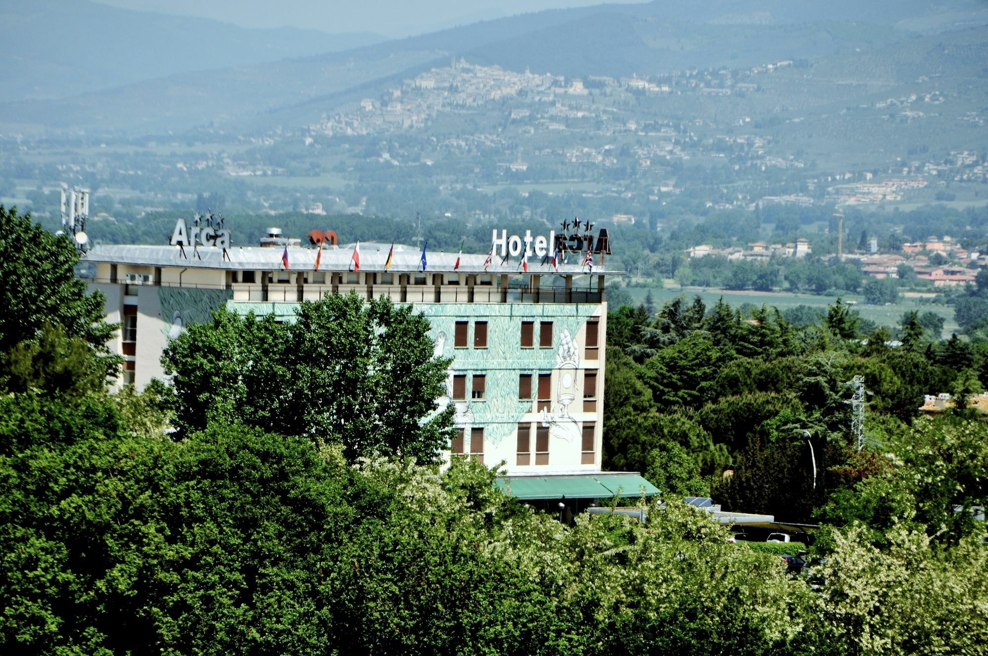 Lh Hotel Arca Street Art Spoleto Exteriér fotografie